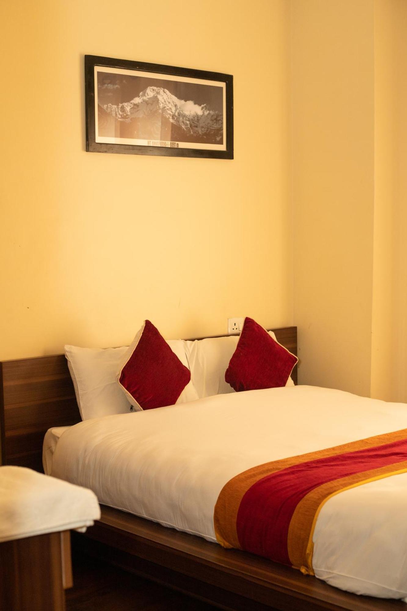 Hotel Edingo Inn Itahari Zewnętrze zdjęcie