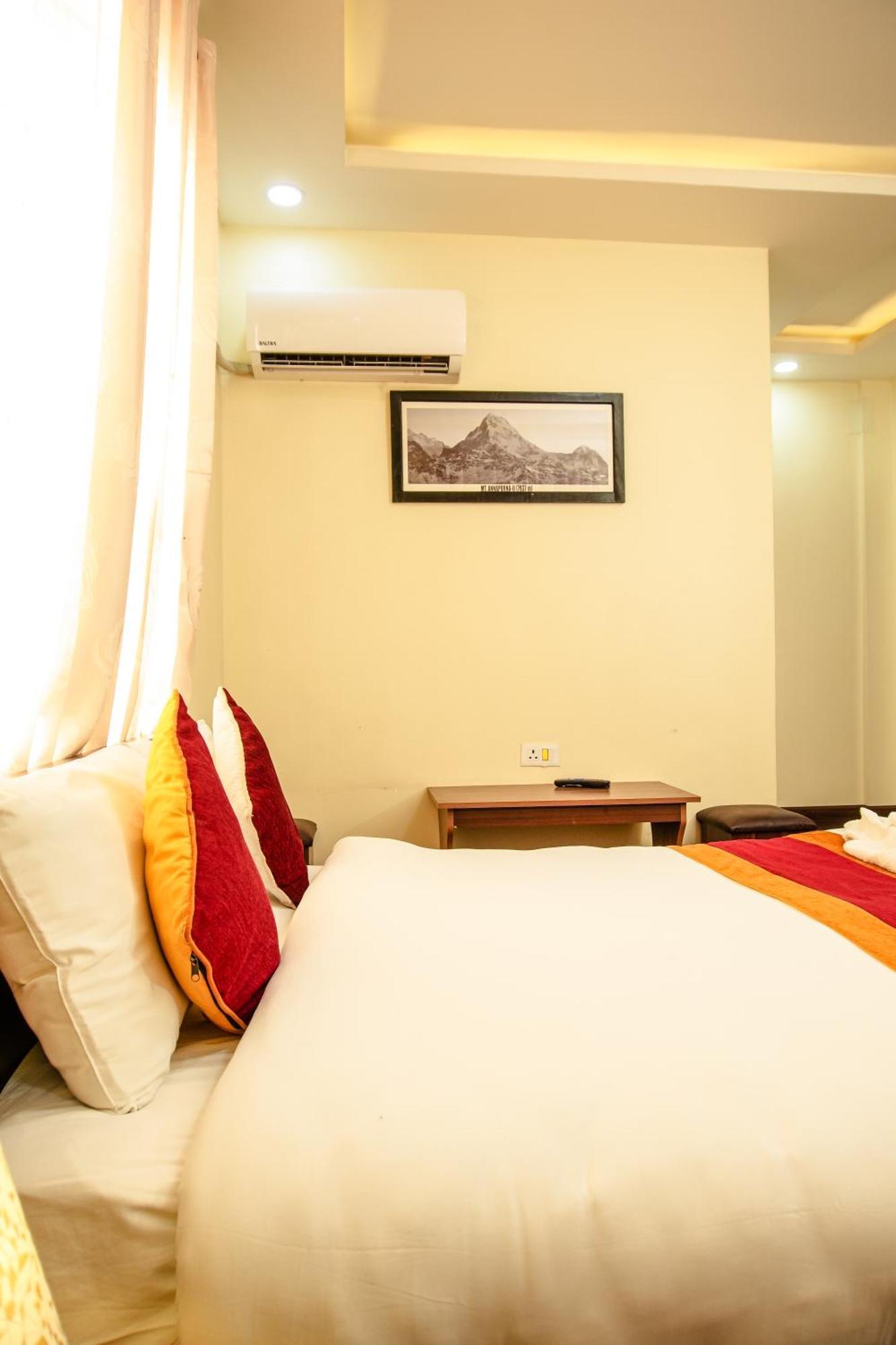 Hotel Edingo Inn Itahari Zewnętrze zdjęcie