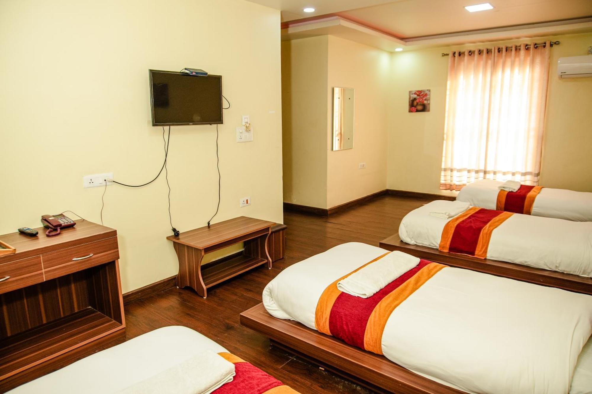 Hotel Edingo Inn Itahari Zewnętrze zdjęcie